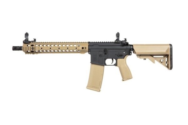 Specna Arms airsoft SA-E06 EDGE™ Carbine AEG airsoft replika – Half-Tan
